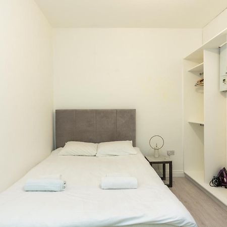 Chic & Cozy: South Kensington Studio Londen Buitenkant foto